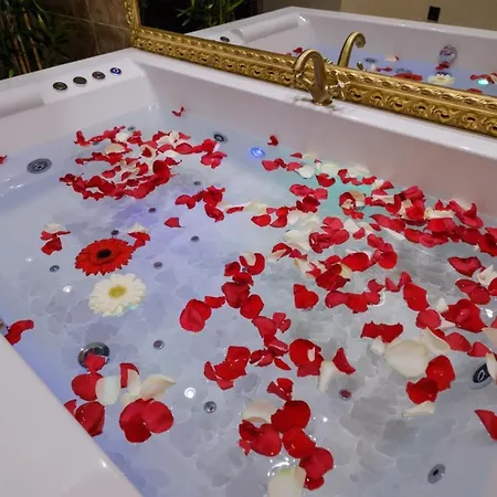 Business Jacuzzi *